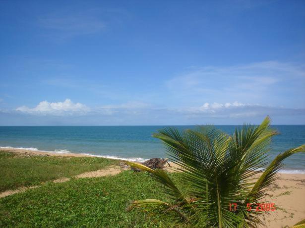 Residencial Bahia Sol Hotel Nova Vicosa Exterior photo